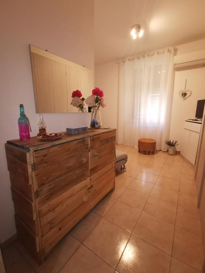 Appartamento Stefania La Spezia Bagian luar foto